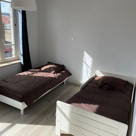 Joli Appartement Avec Parking Gratuit Sur Place Givet Eksteriør bilde